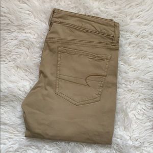 AMERICAN EAGLE Khaki Jegging